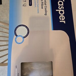 Essential Cooling Pillow - White